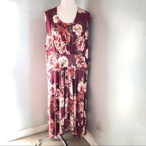 Cameo Appearance Dresses & Skirts - Cameo Appearance Burgundy Floral Knit Dress, size 3X